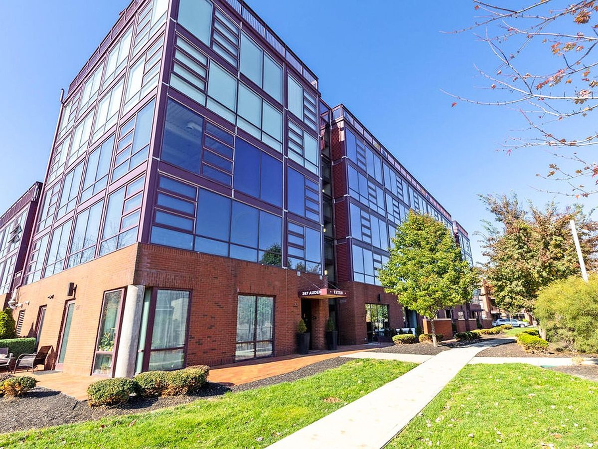 Vetro Lofts